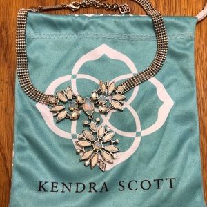 Kendra Scott necklace